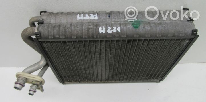 Mercedes-Benz S W221 Radiateur soufflant de chauffage A2218300158