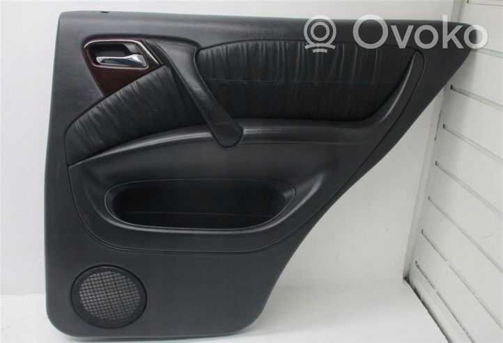 Mercedes-Benz ML W163 Garniture panneau de porte arrière A163730205