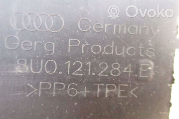 Audi RSQ3 Prowadnica powietrza intercoolera 8U0121284E