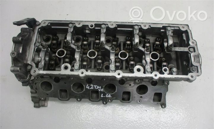 Volkswagen Touareg II Engine head 1057353BH