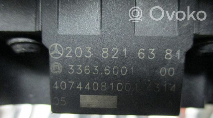 Mercedes-Benz C W203 Interruttore ESP (controllo elettronico della stabilità) 2038216381