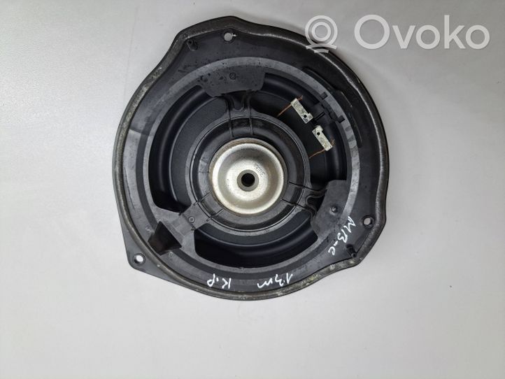 Mercedes-Benz C W204 Enceinte de porte arrière A2049062401