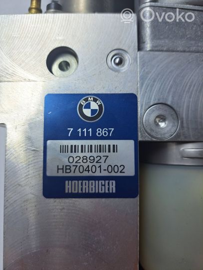 BMW 5 E60 E61 Moteur de pompe hydraulique de hayon HB70401002