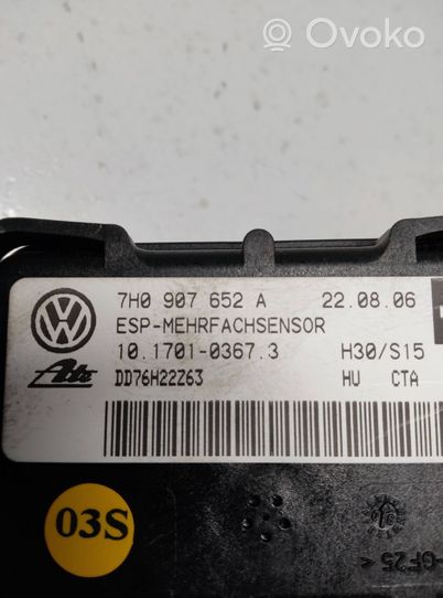 Volkswagen Multivan T5 ESP acceleration yaw rate sensor 7H0907652A