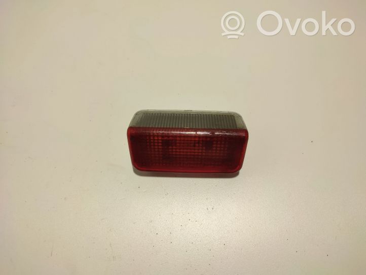 Audi A6 S6 C5 4B Luce interna bagagliaio/portabagagli 4B9947113