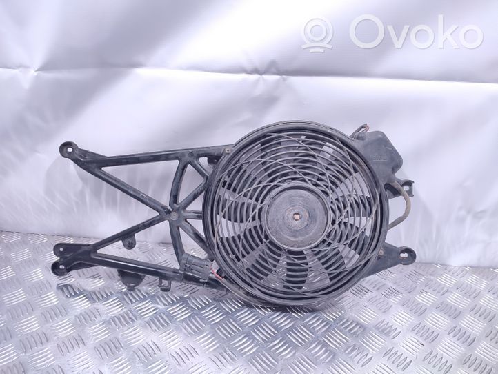 Opel Meriva A Ventilateur, condenseur de climatisation 52406447