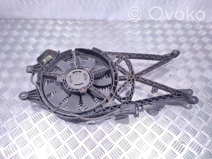 Opel Meriva A Wentylator chłodnicy klimatyzacji A/C 52406447