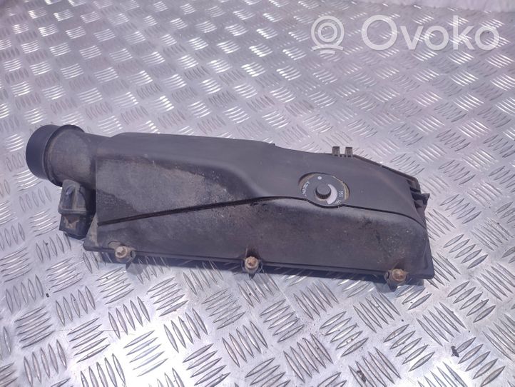 Mercedes-Benz C W203 Coperchio scatola del filtro dell’aria 9639097