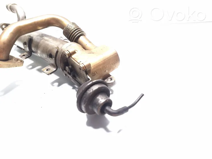 Audi A4 S4 B7 8E 8H EGR-venttiili/lauhdutin 03g131512al