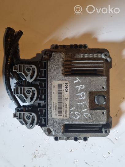 Renault Trafic II (X83) Calculateur moteur ECU 8200118526