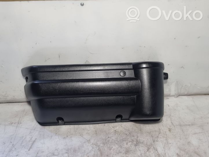 Renault Master II Muu etuoven verhoiluelementti 7700351684