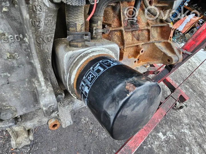 Peugeot 307 Oil filter mounting bracket 