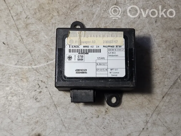 Volkswagen II LT Immobilizer control unit/module 2D0953257