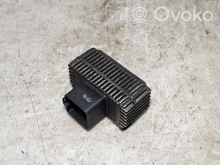 Renault Master II Glow plug pre-heat relay 51299008