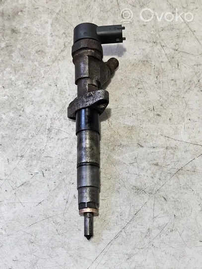 Renault Master II Injecteur de carburant 0445110102