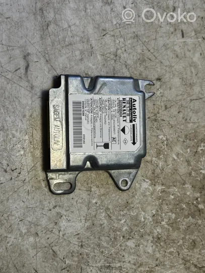 Renault Master II Module de contrôle airbag 8200098404