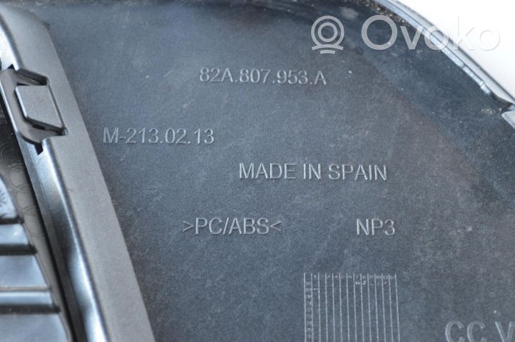 Audi A1 Grille inférieure de pare-chocs avant 82A807953A
