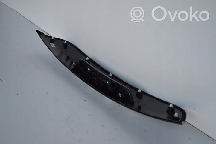 Volvo XC40 Rivestimento portellone 31301301