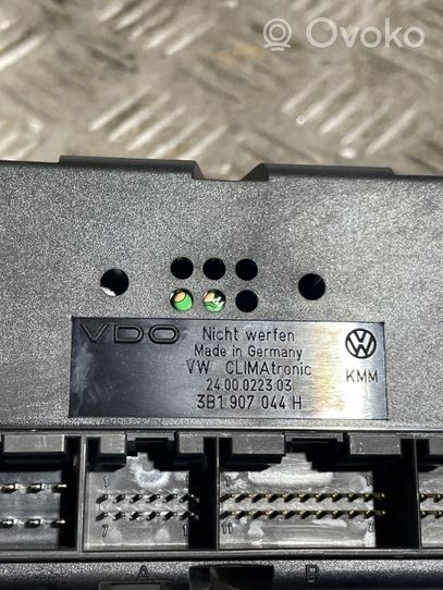 Volkswagen PASSAT B5 Centralina del climatizzatore 3B1907044H
