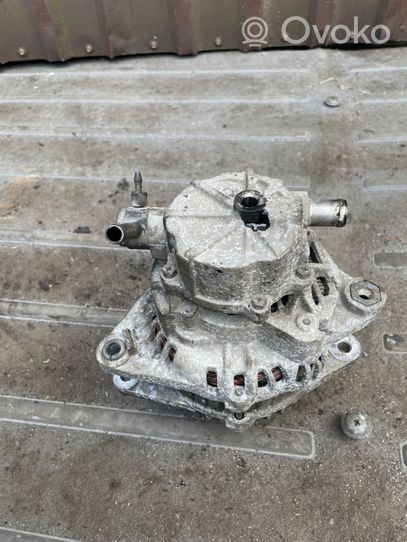 KIA Sorento Alternator 373004A112