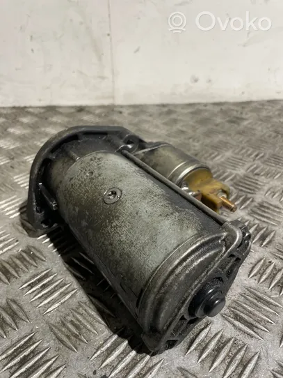 Mercedes-Benz C W203 Starter motor 0051511301