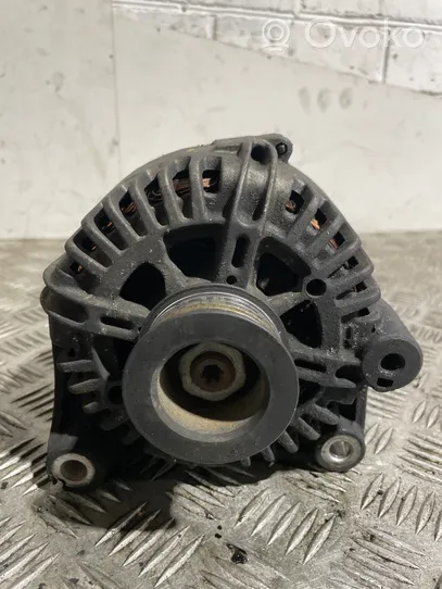 BMW X5 E53 Alternator 