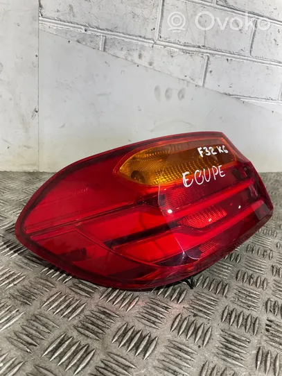 BMW 4 F32 F33 Feux arrière / postérieurs 7296097