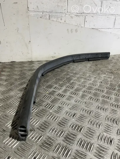 BMW 4 F32 F33 Engine compartment rubber 7239145