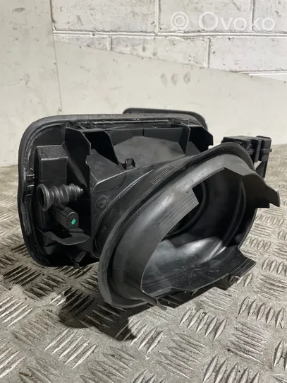 BMW 4 F32 F33 Bouchon, volet de trappe de réservoir à carburant 7270761