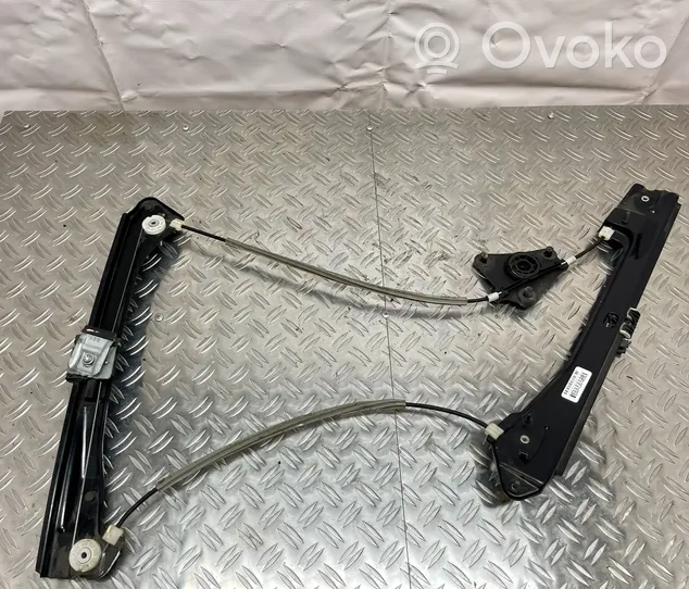 Volkswagen Jetta IV Mechanizm podnoszenia szyby przedniej bez silnika 5C6837462C