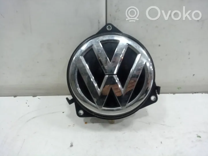 Volkswagen Golf VII Poignée de coffre hayon arrière 5G6827469F