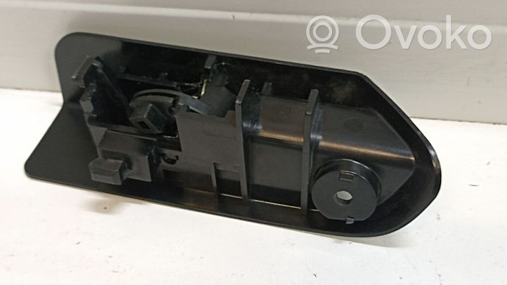 Toyota Auris E180 Maniglia di rilascio del tappo carburante 