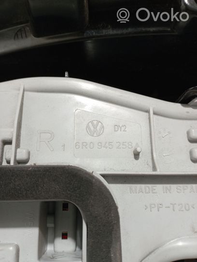 Volkswagen Polo V 6R Lampa tylna 6R0945258
