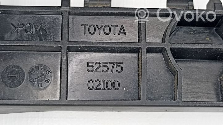 Toyota Auris E180 Support de pare-chocs arrière 5257502100