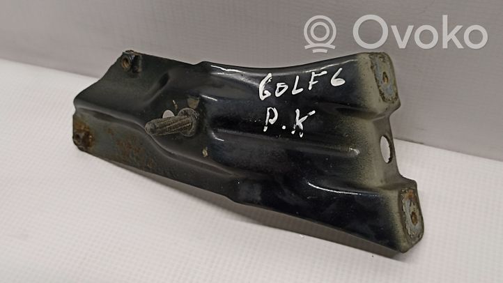 Volkswagen Golf VI Supporto di montaggio del parafango 5K6821135A