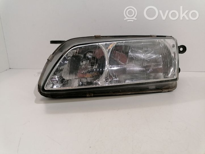 Mazda 626 Lampa przednia 082161136L