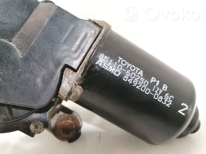 Toyota Land Cruiser (HDJ90) Moteur d'essuie-glace 8511060250