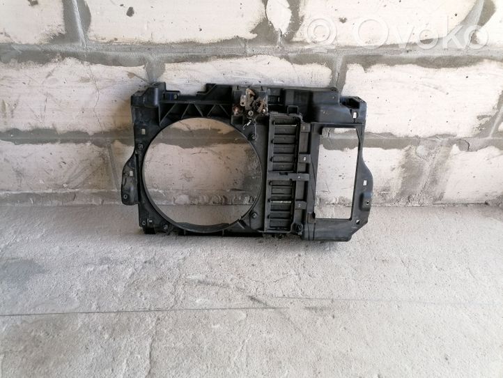 Citroen C5 Pannello di supporto del radiatore 