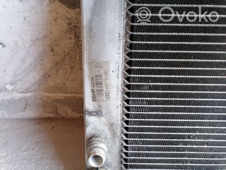 Audi A8 S8 D3 4E Radiateur de refroidissement 4E0121251