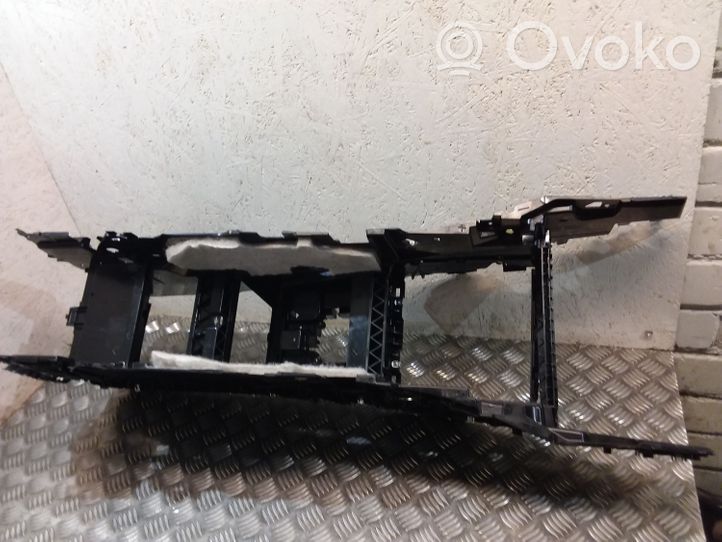 BMW X6 F16 Center console 9252117