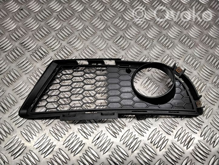 BMW 3 E90 E91 Grille inférieure de pare-chocs avant 7891395