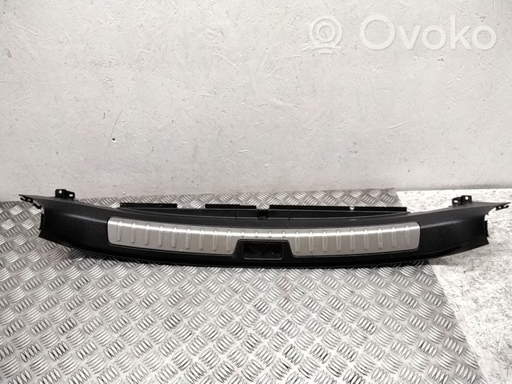 BMW X6 E71 Osłona pasa bagażnika 5147698100