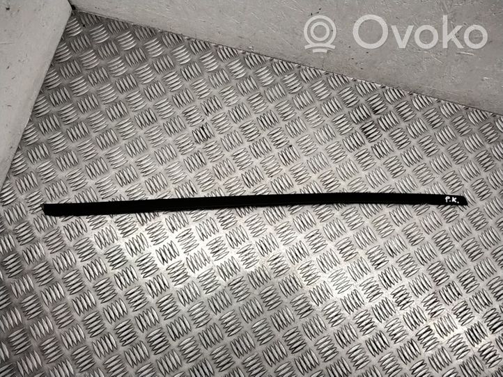 Volvo V70 Rivestimento parabrezza 