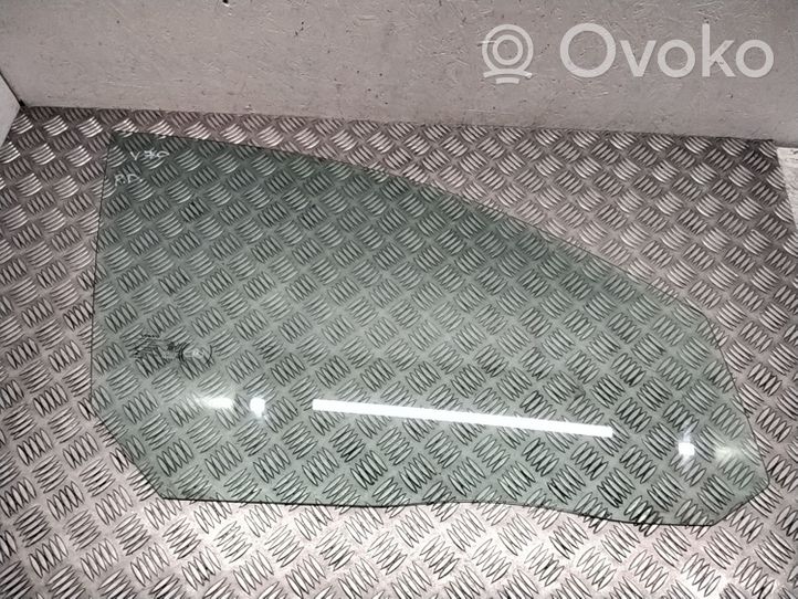 Volvo V70 Vetro del finestrino della portiera anteriore - quattro porte 43R001106