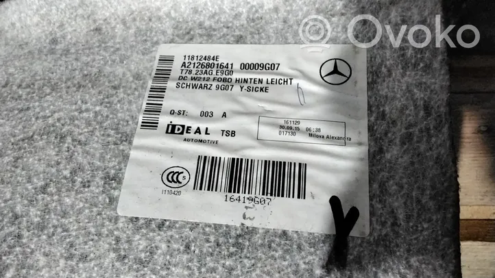 Mercedes-Benz E W212 Takaistuintilan tekstiilimatto A2126801641