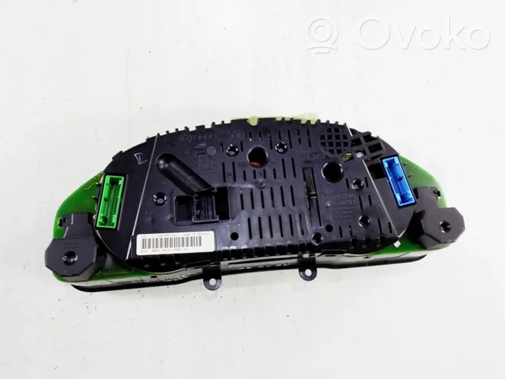 Audi A6 S6 C5 4B Spidometrs (instrumentu panelī) 4B0919880H