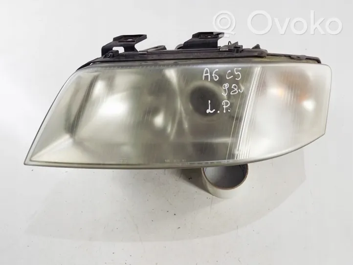 Audi A6 S6 C5 4B Lampa przednia 