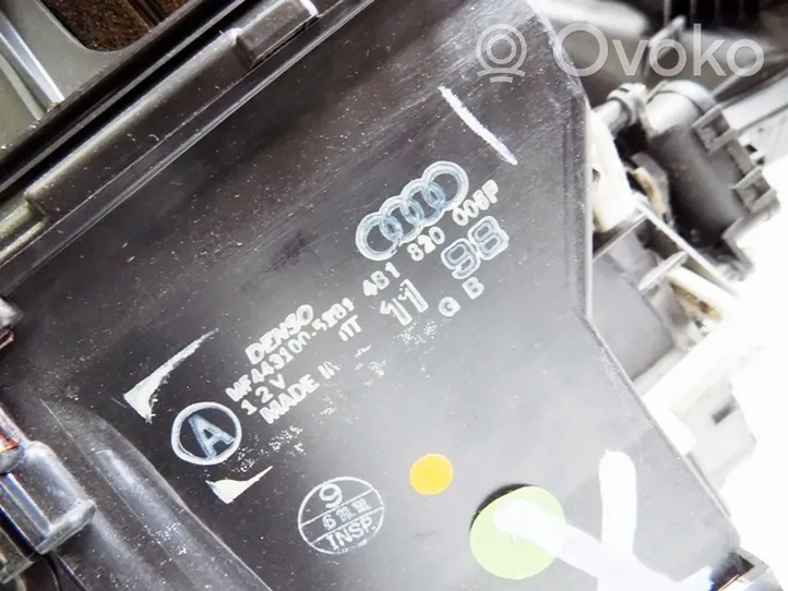 Audi A6 S6 C5 4B Sisälämmityksen ilmastoinnin korin kokoonpano 4b1820005p