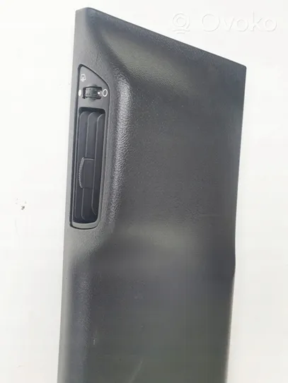 Ford S-MAX (B) pillar trim (bottom) 