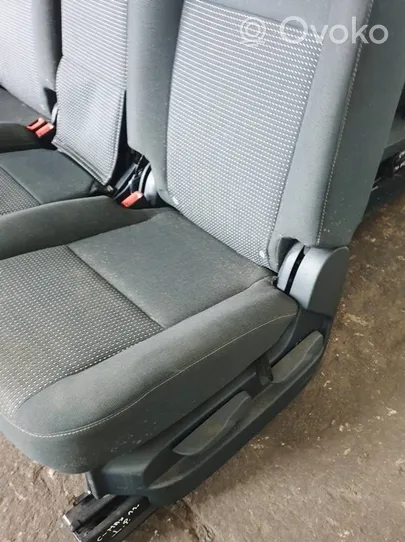 Ford Grand C-MAX Комплект сидений 